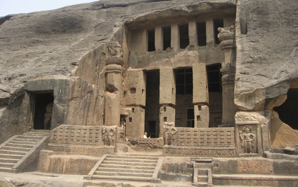 kanhericaves
